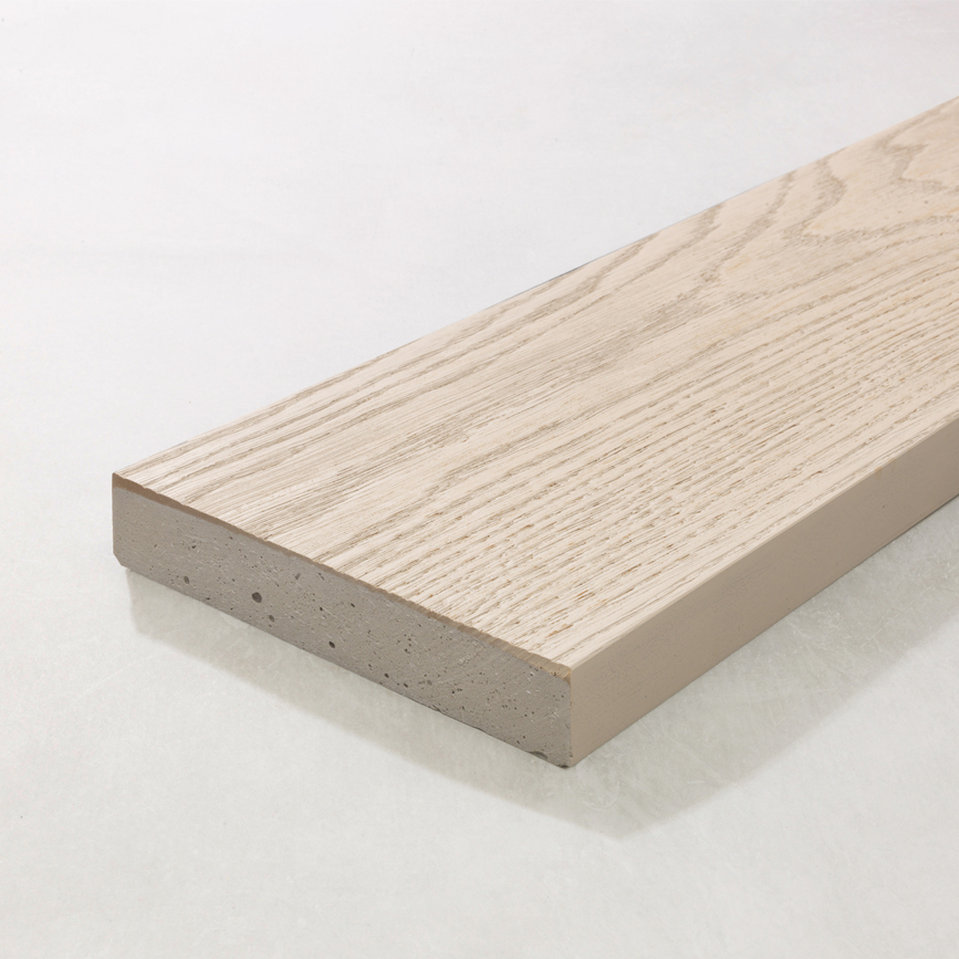 Millboard Limed Oak vlonderplank met lichte houtnerf en zichtbare plankrand