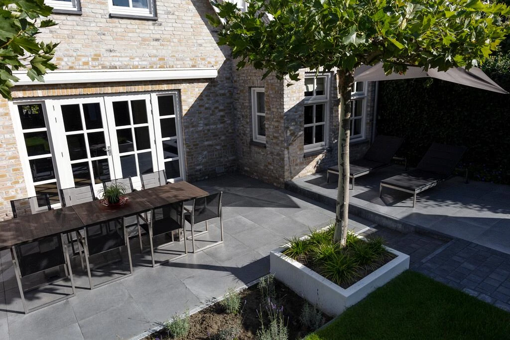 GeoCeramica® Roccia 60x60x4cm Carbon