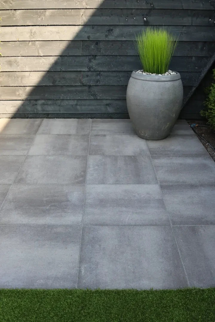 Serenio Midden bruin nuance 60x60x4cm Bruin