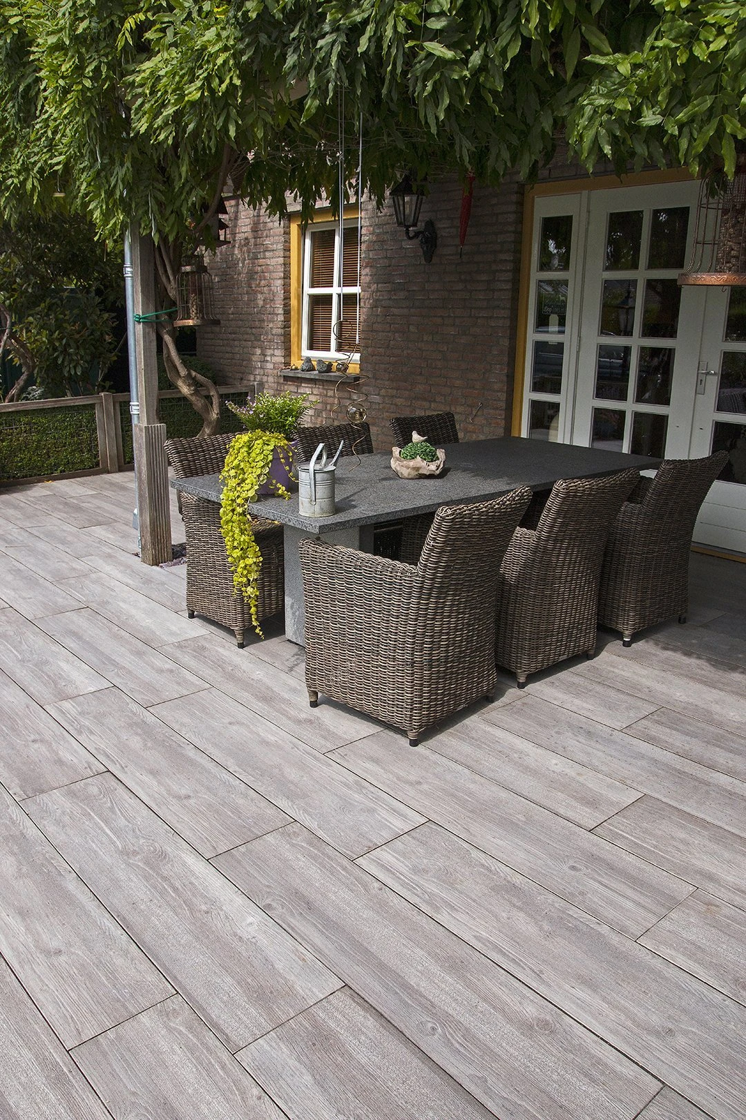 Woodlook Dark Oak