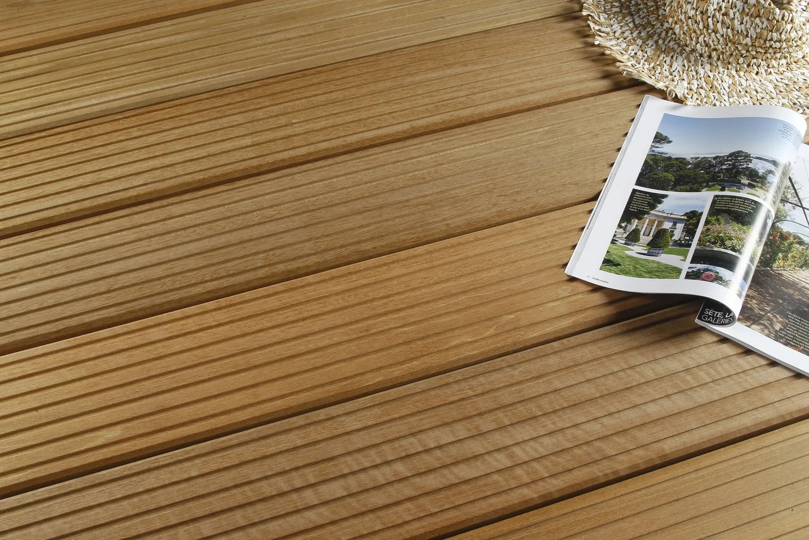 Bangkirai terrasplank glad/grof Premium 2,1x14,5x335cm 14.5x2.1x335cm Hout