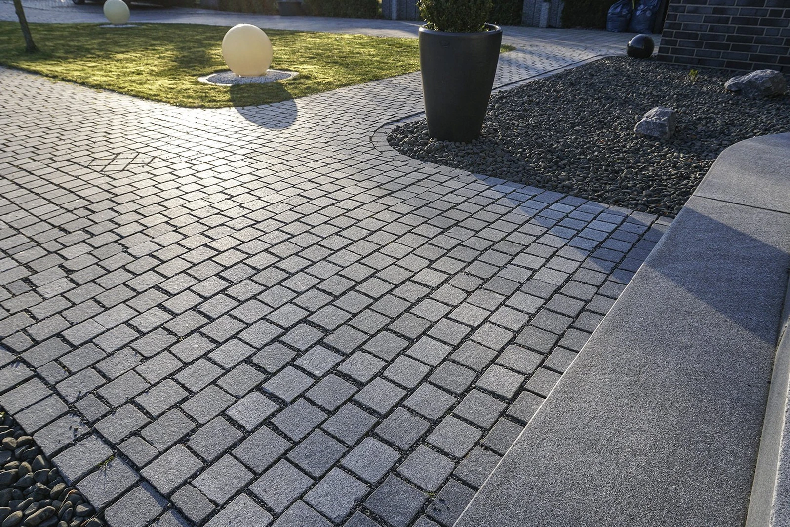 Banken Graniet Basic