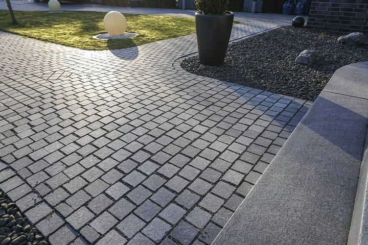 Banken Graniet Basic