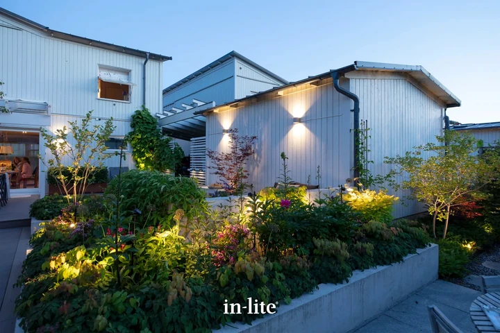 In-Lite Ace Up-Down Wall 100-230V - Rosé Silver