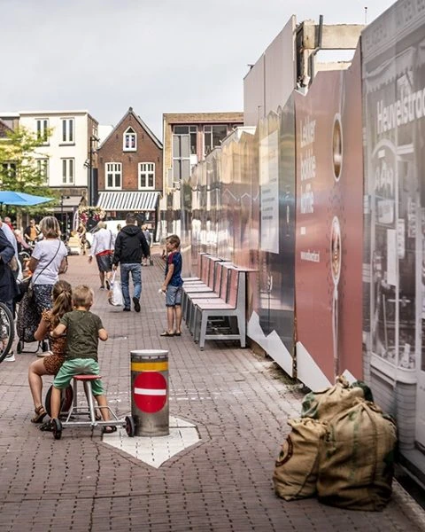 Winkelstraat tijdens werkzaamheden in Oss
